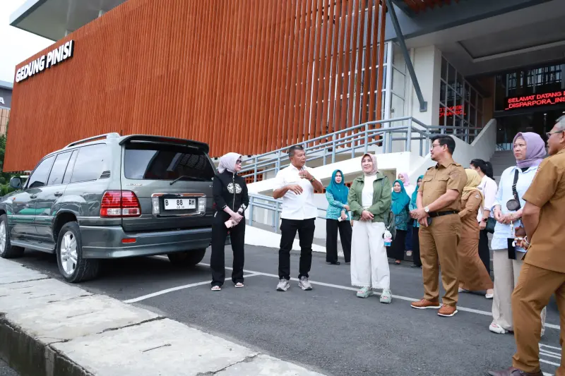 Tri Suswati Tito Karnavian Terkesan Gedung Pinisi: Simbol Kemajuan Pelayanan Publik Bulukumba