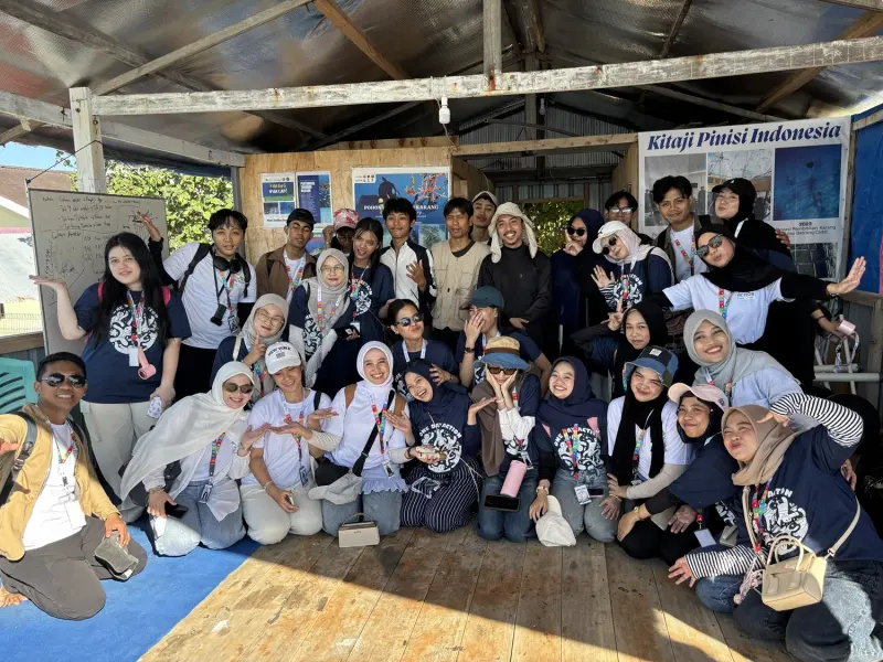 Edukasi dan Pelepasliaran Tukik di Barrang Caddi Tumbuhkan Kepedulian Generasi Muda