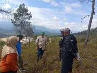 Patroli KHDTK Diklat Kehutanan Mengkendek, Merawat Kawasan, Menggali Potensi Ekowisata dan Ekonomi Lokal
