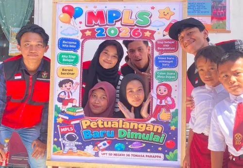 Manfaatkan Momen MPLS,  Mahasiswa KKN Unhas Sasar Tiga Sekolah Sejak Hari Pertama Rancang Program Literasi Tanpa Ganggu Jam Kelas