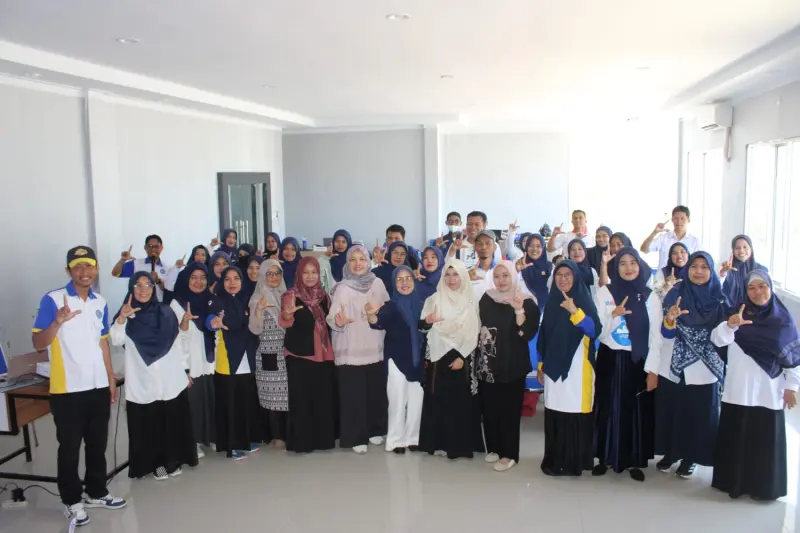 Guru Hebat Pangkep Belajar Transformative Learning dan Growth Mindset bersama UNM