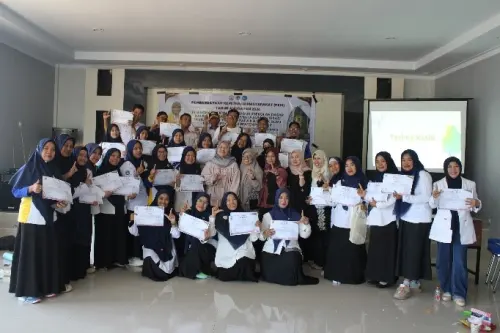 UNM Kenalkan Pembelajaran Literasi Berbasis Multisensori kepada Komunitas Guru Hebat Berbagi Kabupaten Pangkep