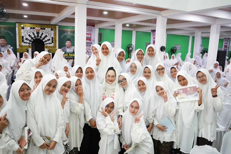 Dewi Asmara: Santri Memiliki Peran Strategis dalam Menjaga Persatuan Bangsa