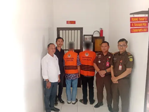 Tuntaskan Penyidikan Jual Beli Hutan Ilegal 19,5 Hektare di Polewali Mandar, Dua Tersangka Diserahkan ke Jaksa