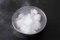 Membongkar Siasat Dry Ice Melawan Kabut Asap  Fakta Ilmiah di Balik Penanganan Darurat Lingkungan