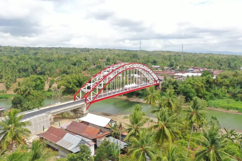 Diresmikan Gubernur Andalan, Jembatan Pacongkang Gunakan APBD Provinsi Sulawesi Selatan
