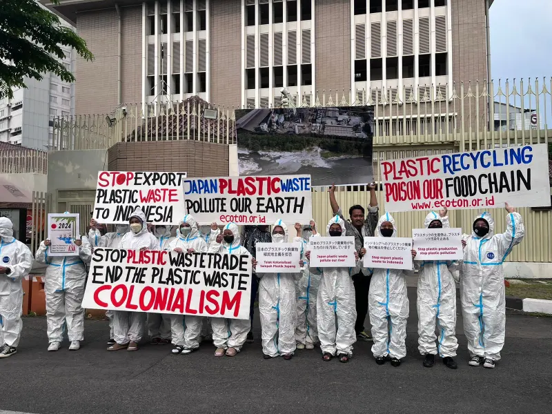 Aktivis Lingkungan Desak Konjen Jepang Hentikan Pengiriman Sampah Plastik ke Indonesia