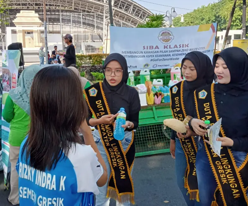 Meminimalkan Dampak Lingkungan: Kampung SIBA KLASIK Perkenalkan Sabun Refill di CFD Gresik