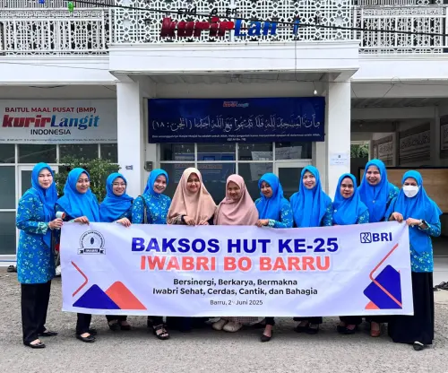 IWABRI Cabang Barru Gelar Bakti Sosial Tahunan, Salurkan Bantuan ke Lima Lembaga