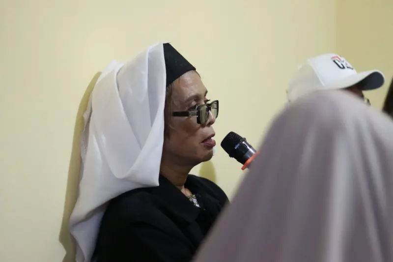 Suka-Duka Bissu untuk Tetap Bertahan Menjaga Warisan Leluhur