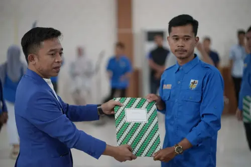 Buruh Berjuang, Bupati Sibuk Pencitraan, DPK KNPI Pajjukukang: Bupati Bantaeng Jangan Lari Dari Tanggungjawab!