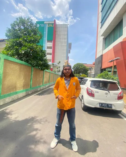 Mahasiswa : Jalan Rusak Selama 17 Tahun, Sebuah Potret Sunyi Pembangunan yang Terabaikan