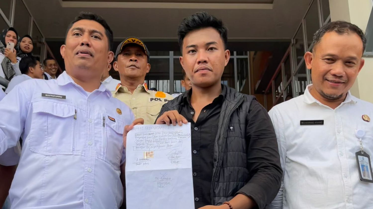 Kades Benteng Malewang Kebal Hukum: Pemda Bulukumba Diduga Bermain Mata Dengan Kasus Korupsi dan Pemalsuan Dokumen