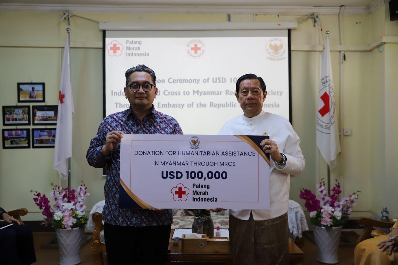 PMI Sumbangkan Bantuan Kemanusiaan USD 100.000 untuk Palang Merah Myanmar