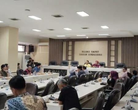 DPRD Makassar Dorong Regulasi Baru PD Parkir dan Tertibkan Usaha di Permukiman
