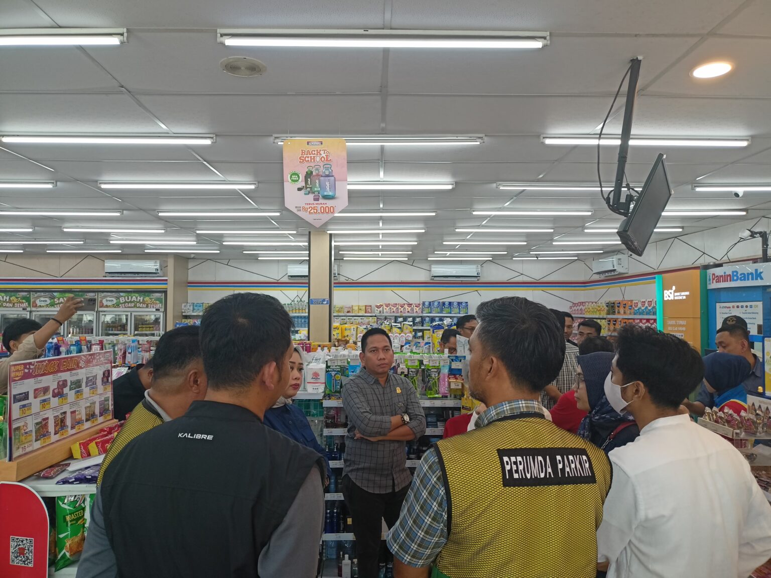Dorong Kemitraan dengan UMKM, Ketua Komisi B DPRD Sidak Toko Modern