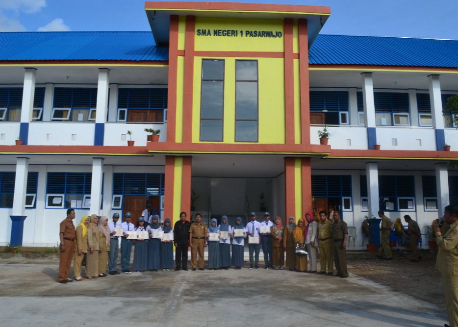 SMA Negeri 1 Pasarwajo Tegaskan Tak Terlibat dalam Proyek Rombel, Sekolah Hanya Penerima Manfaat