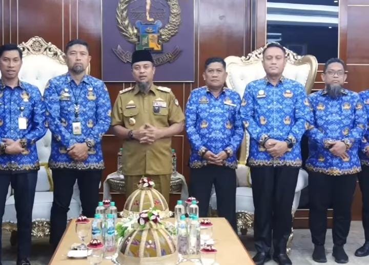 Peduli Bencana Sumatera, Pemprov Sulsel Salurkan Bantuan Rp1,5 Miliar untuk Korban Banjir dan Longsor