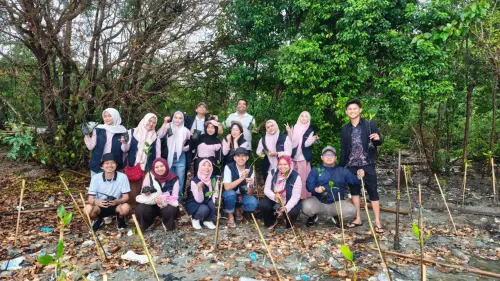 Indibiz KTI Dukung Aksi Nyata Penanaman Mangrove dan Konservasi Penyu di Pinrang