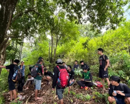 Karang Taruna Padanglampe Buka Jalur Pendakian Bulu Ceppi’e, Situs Batu Perahu Jadi Daya Tarik Utama